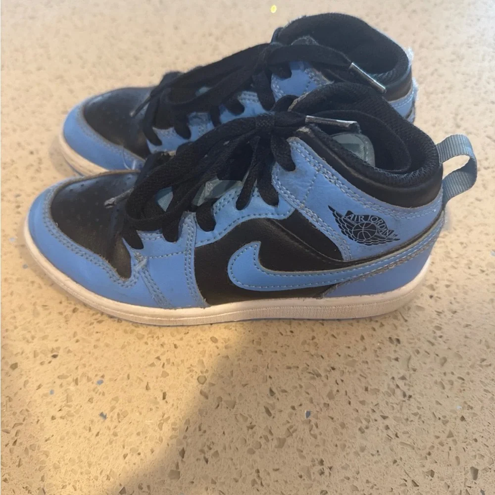 Nike Kids Black and Light Blue Air Jordan Style Sneakers